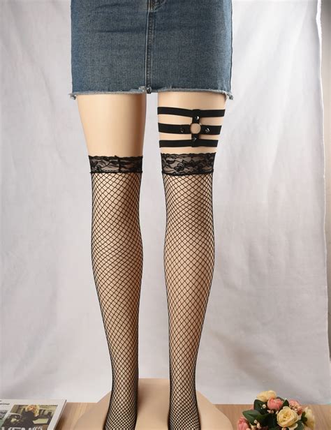 thigh garter